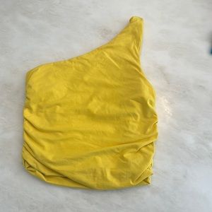Superdown yellow one shoulder crop top, size xs